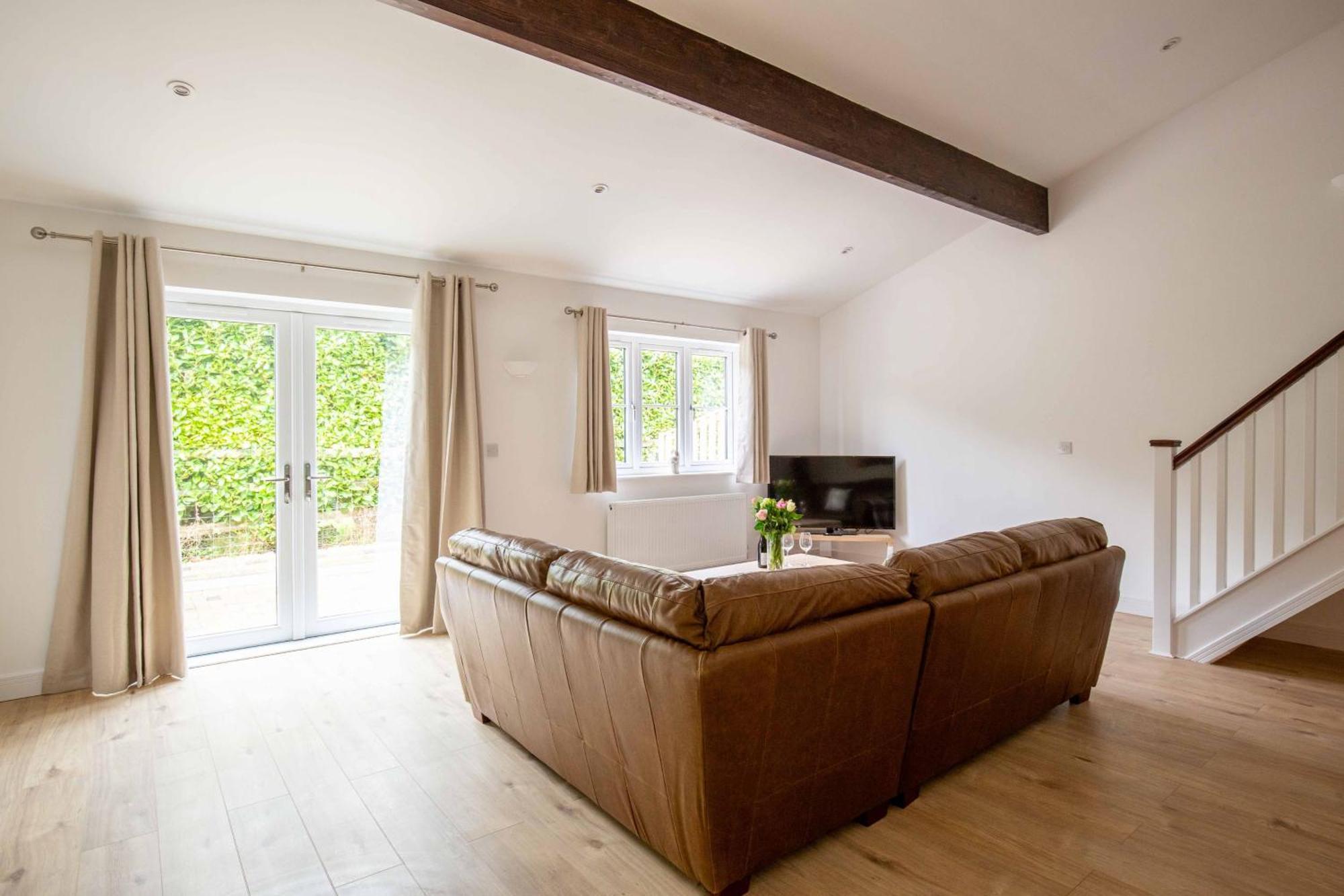 Aintree * Cirencester